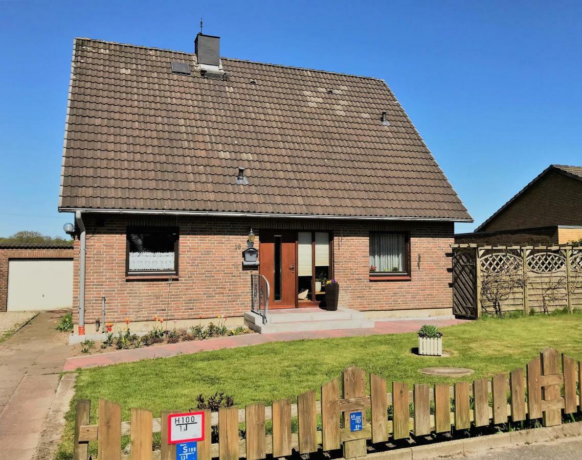 Schoenes Kellerzimmer Mit Bad Lägenhet Mittelangeln Exteriör bild
